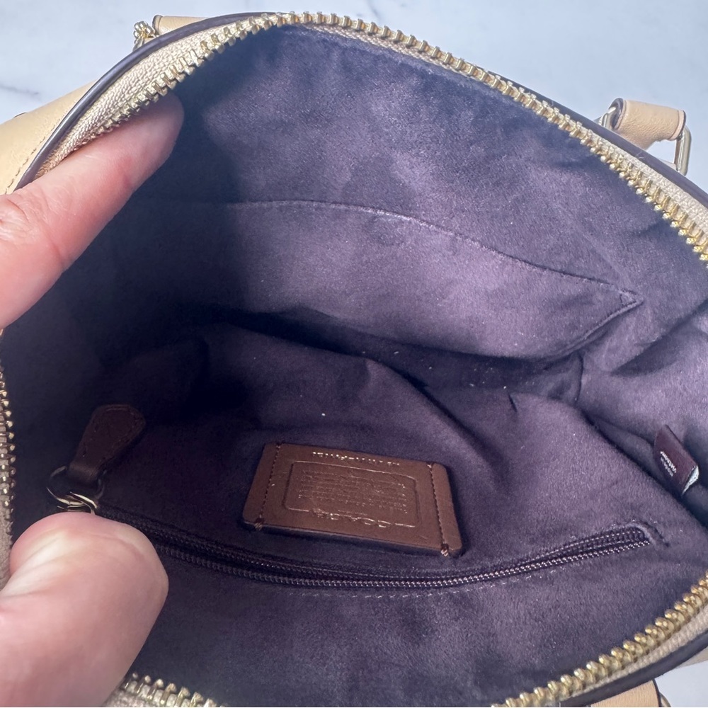 Coach Embossed Satchel Bag Small Beige Bennett Leather Y2K - Picture 8 of 11